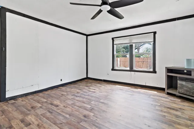 $64,900 | 1017 South Park Avenue, Marion, IN 46953