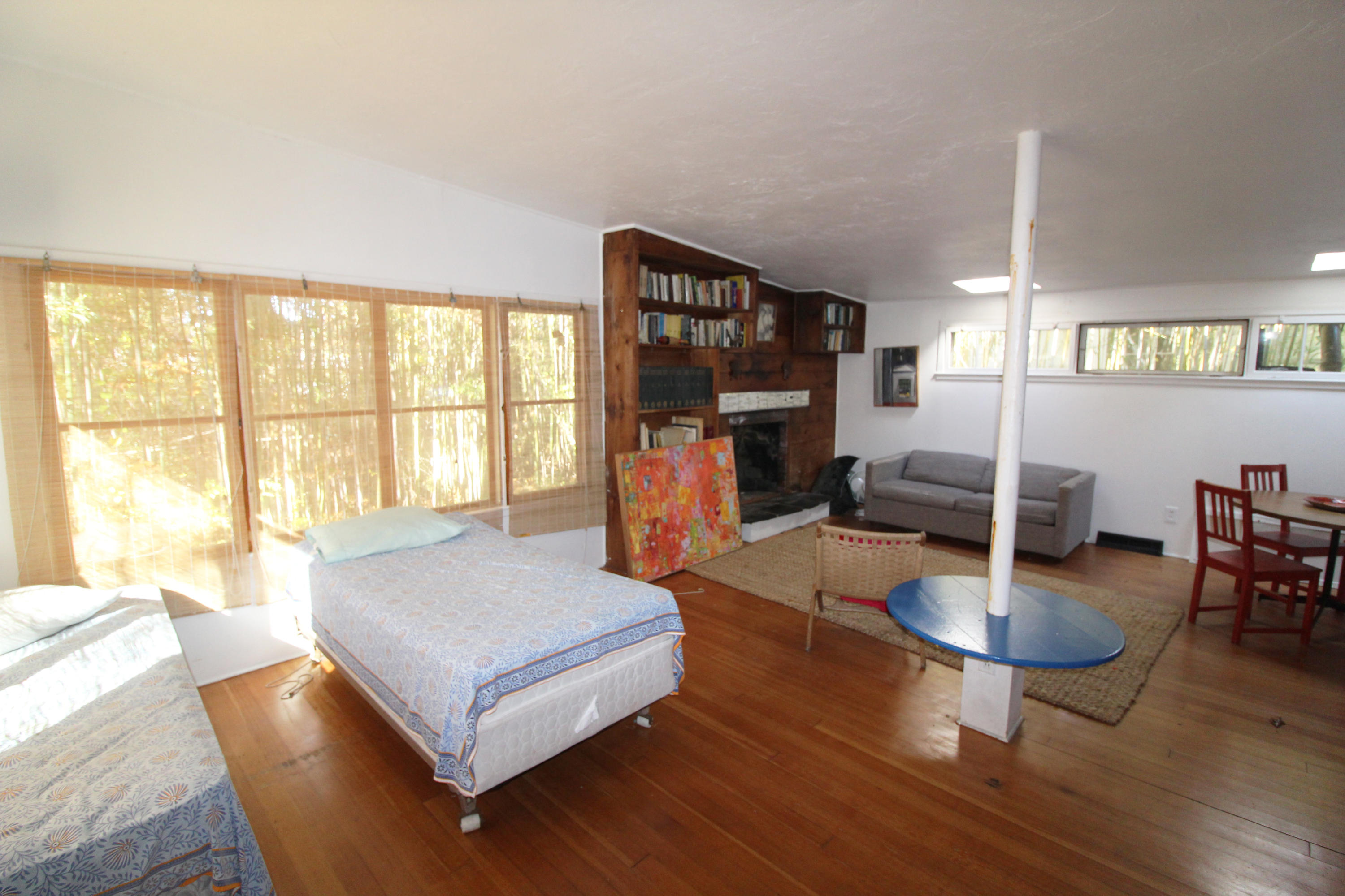 34 Wild Hunter Road Dennis, MA 02638 - Photo 4 of 21 Living2