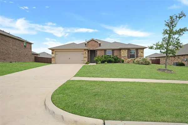 $2,995 | 1221 Rolling Mdws Drive, Cedar Hill, TX 75104