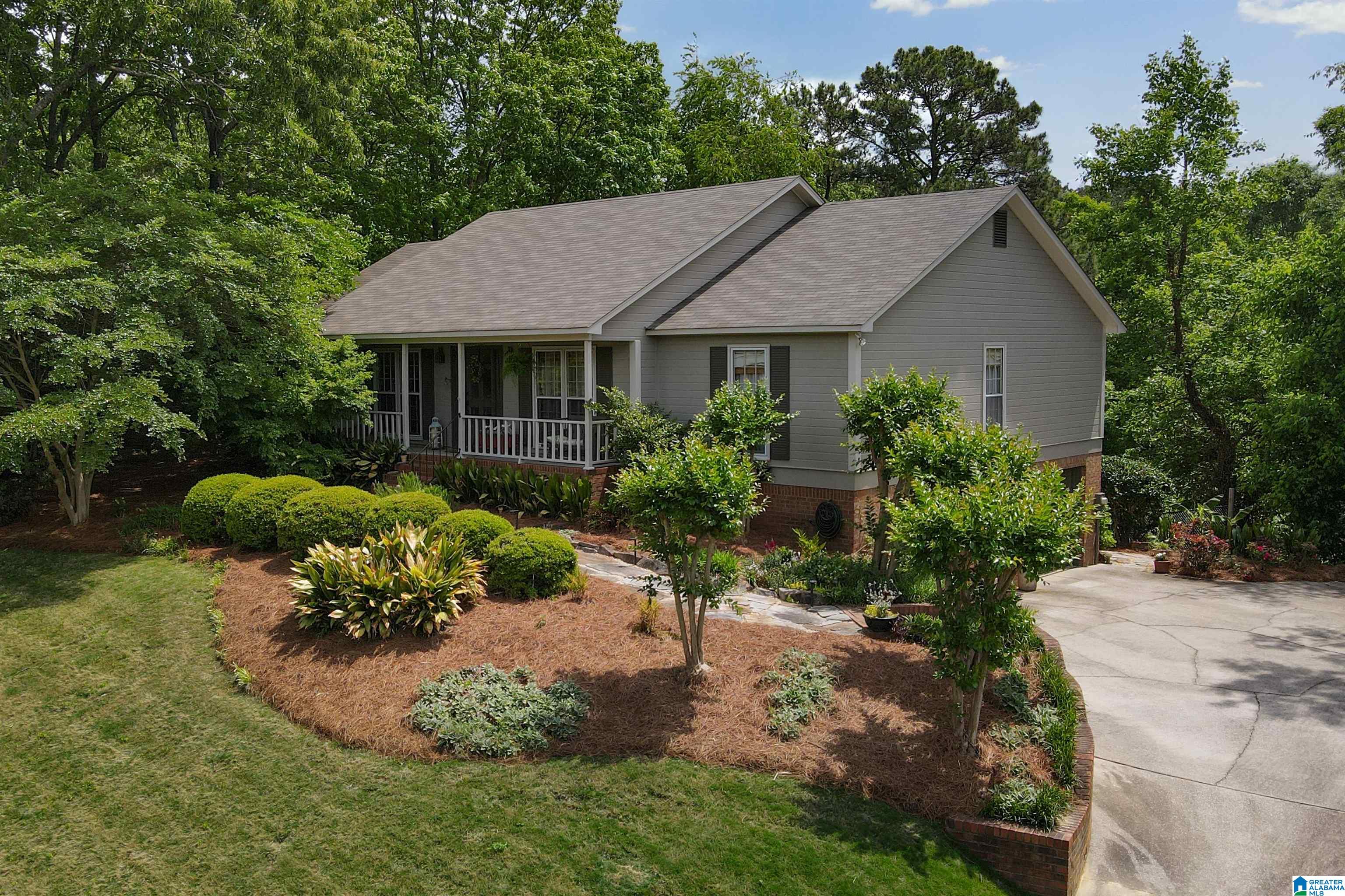 224 Oakmont Road Birmingham, AL 35244 - Photo 1 of 50