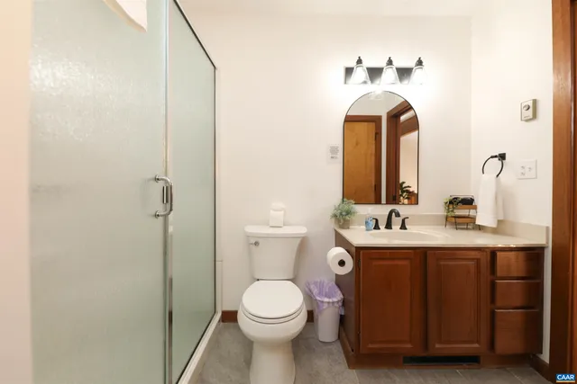 $799,000 | 278 East Catoctin Drive, Roseland, VA 22967