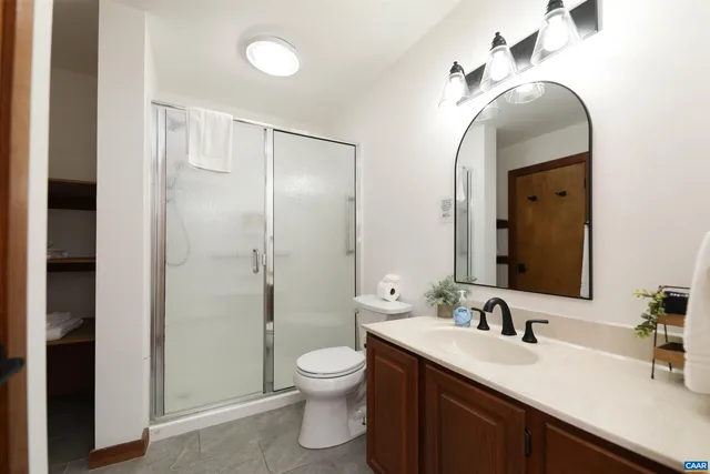 $799,000 | 278 East Catoctin Drive, Roseland, VA 22967