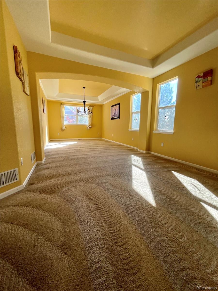 16866 East Peakview Avenue Aurora, CO 80016 - Photo 5 of 27 a view of empty room with window