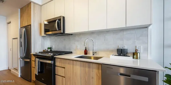 $1,504 | 817 North 6th Street, Unit S2, Phoenix, AZ 85004