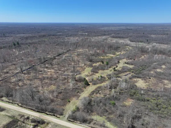 $77,500 | 10-a P4 North Magruder Road, Coleman, MI 48618