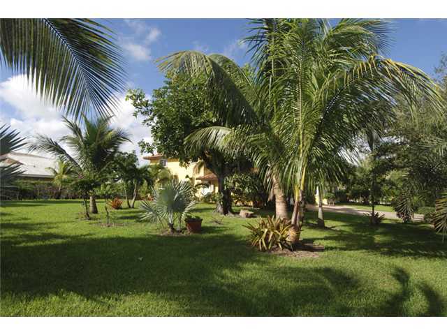 1900 Sharon Street Boca Raton, FL 33486 - Photo 20 of 21 a view of a park