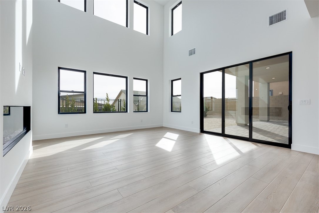 26 Sumter Rdg Street Las Vegas, NV 89138 - Photo 11 of 57