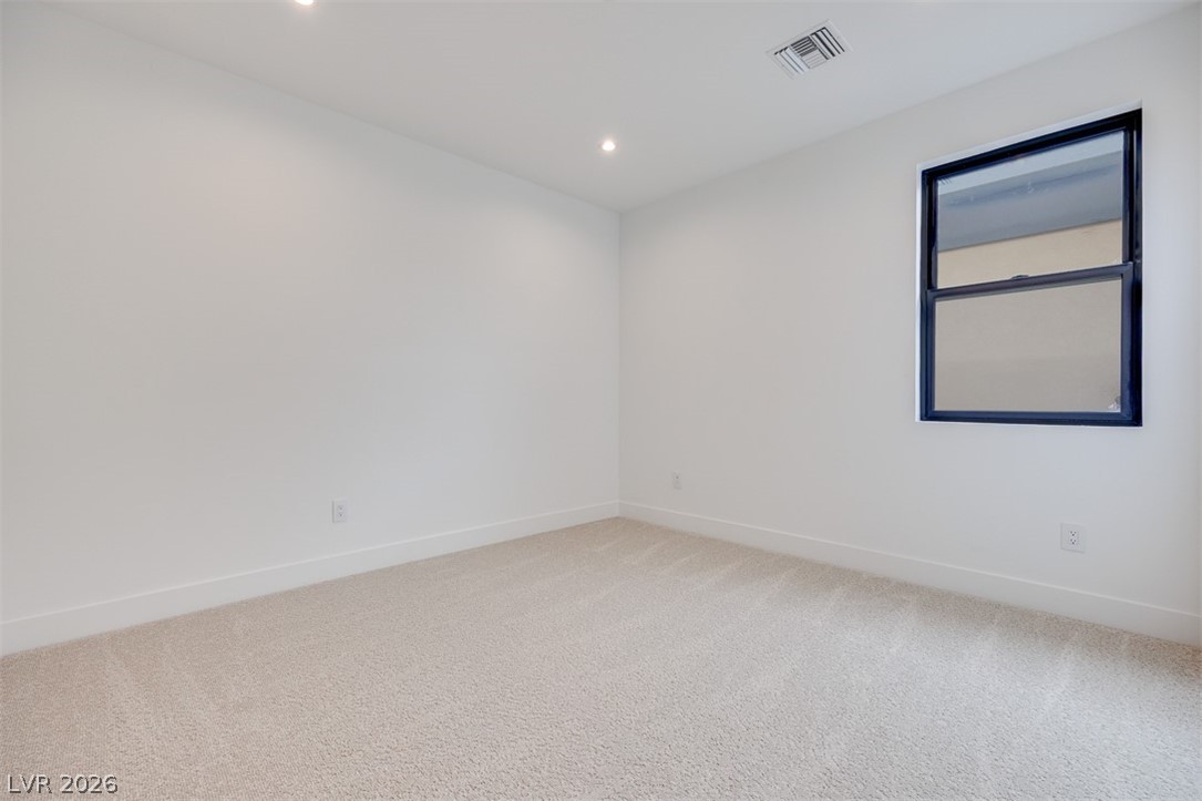 26 Sumter Rdg Street Las Vegas, NV 89138 - Photo 32 of 57