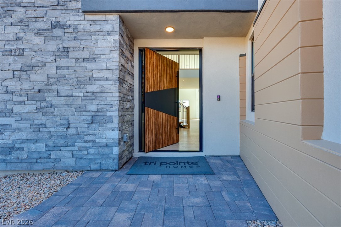 26 Sumter Rdg Street Las Vegas, NV 89138 - Photo 5 of 57