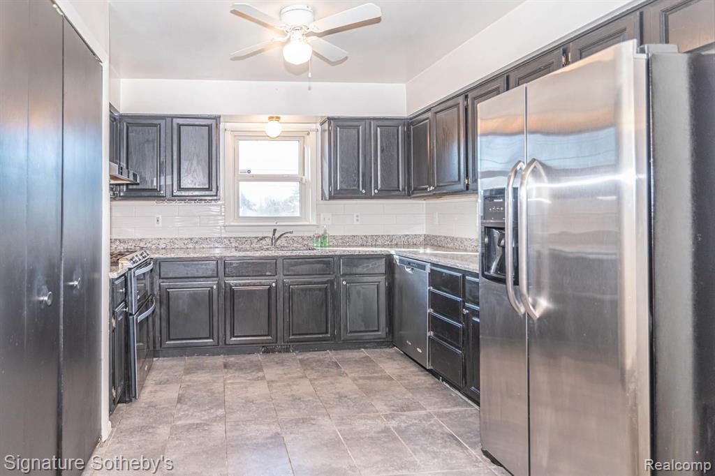35917 West 14 Mile Road Farmington Hills, MI 48331 - Photo 19 of 57