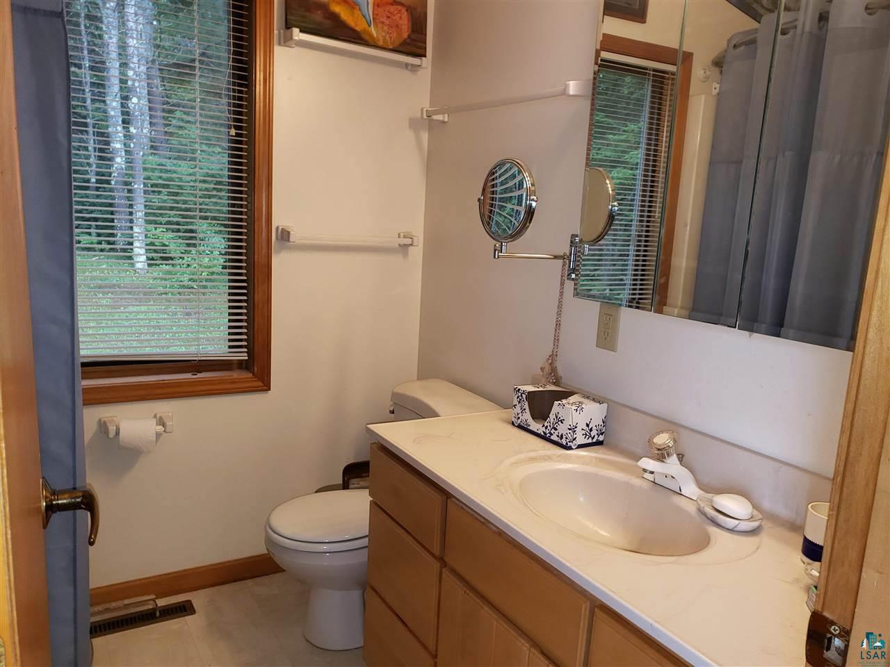 79000 Dryer Road Washburn, WI 54891 - Photo 14 of 30 Private master bath