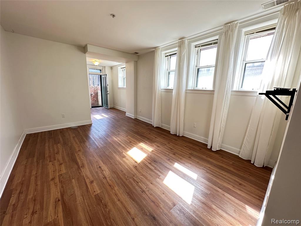 615 West Hancock Street, Unit 2 Detroit, MI 48201 - Photo 4 of 40