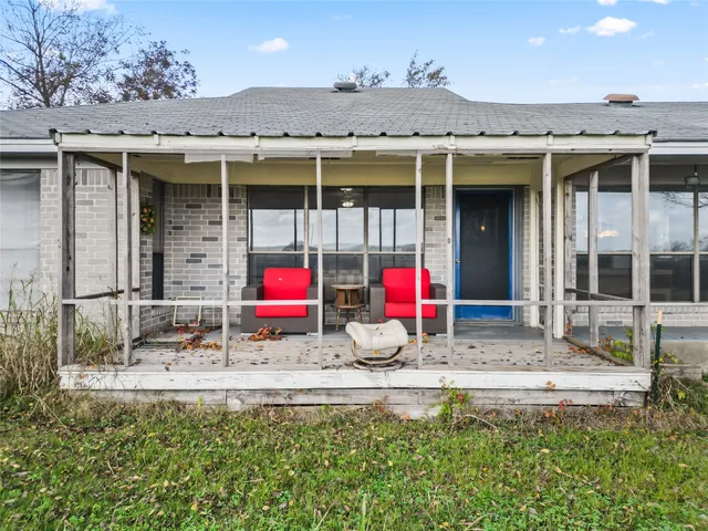 a view of a house with front door