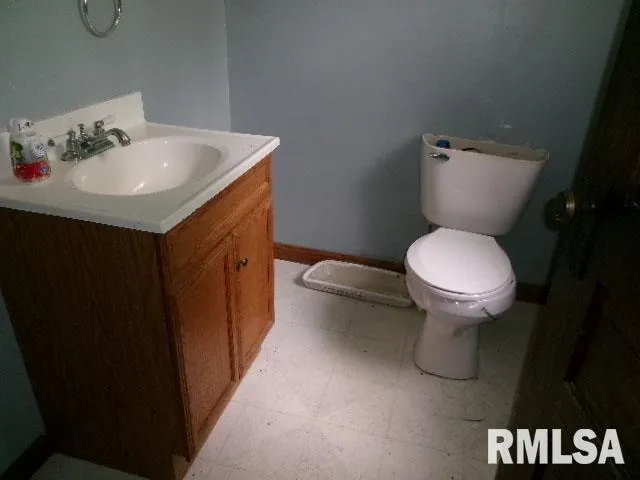 $49,900 | 100 Main Street, Ellisville, IL 61431