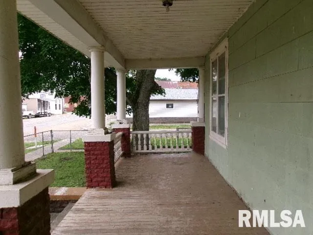 $49,900 | 100 Main Street, Ellisville, IL 61431