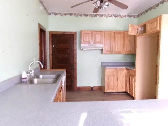 $49,900 | 100 Main Street, Ellisville, IL 61431