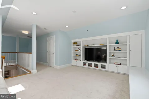 $2,195,000 | 7032 Wilson Lane, Bethesda, MD 20817
