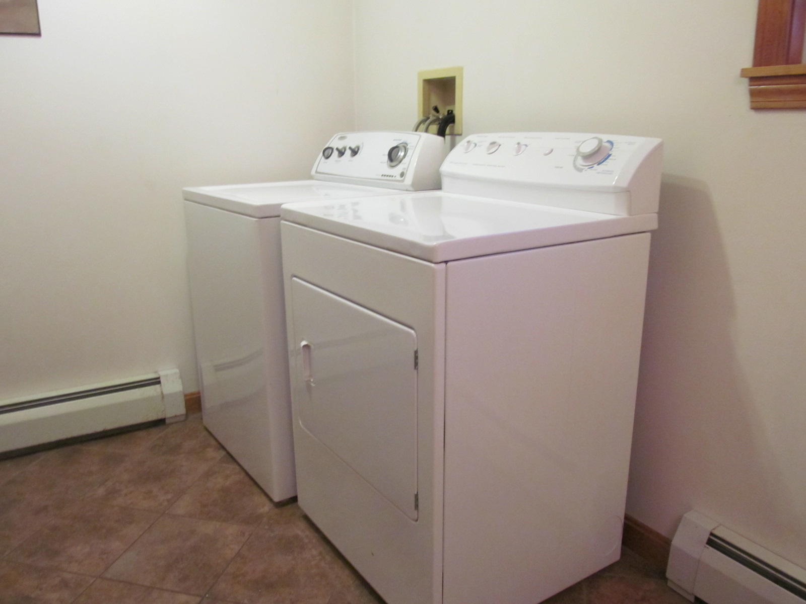 202 Lebanon Road North Berwick, ME 03906 - Photo 15 of 21 Laundry 1st floor
