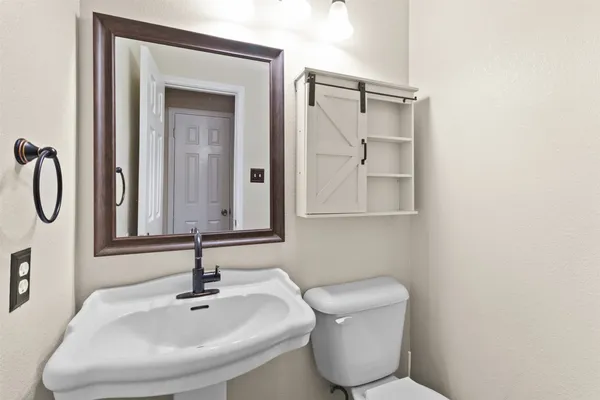 $239,999 | 11105 Forest Breeze, Live Oak, TX 78233