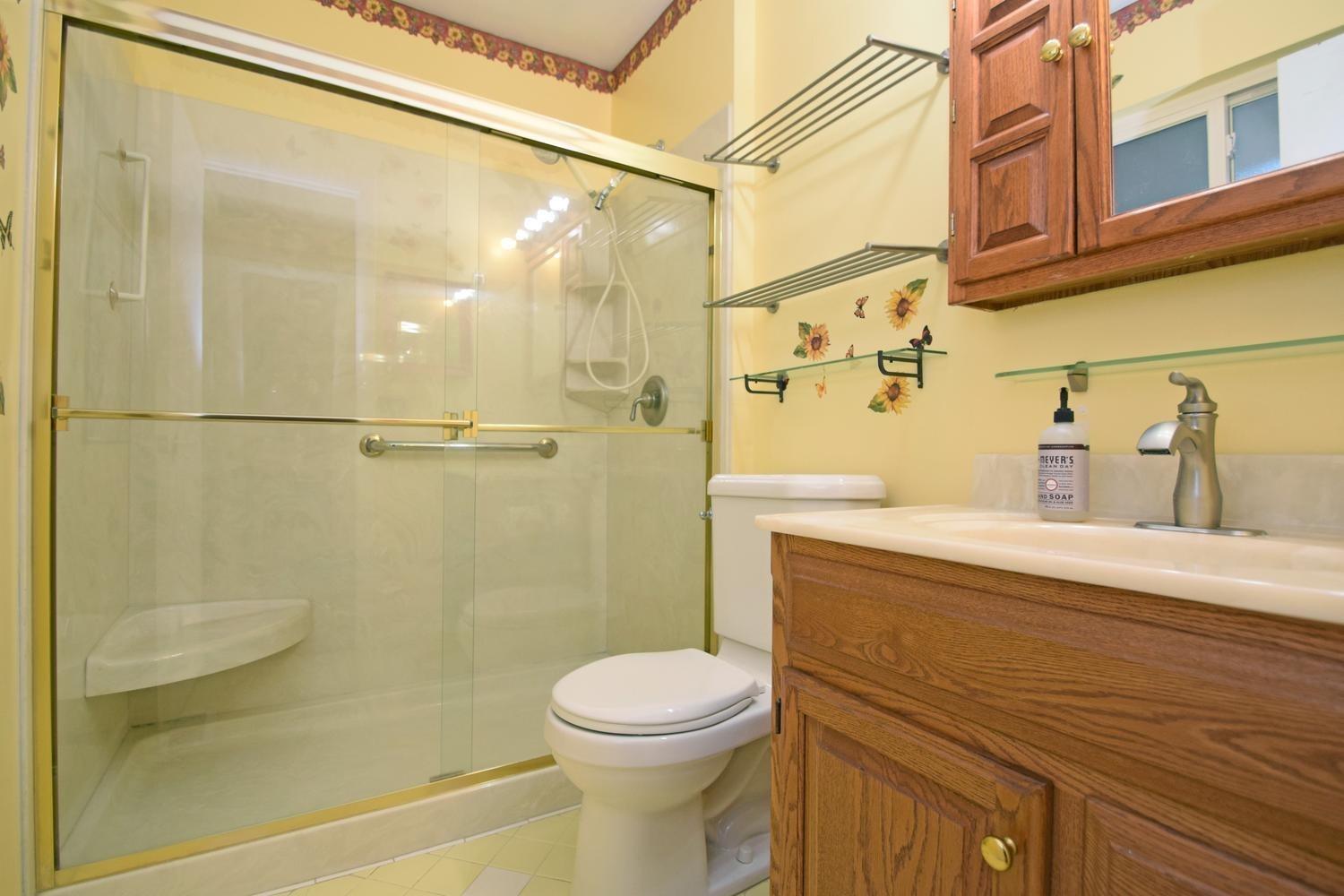 11760 Hanover Road Forest Park, OH 45240 - Photo 14 of 33