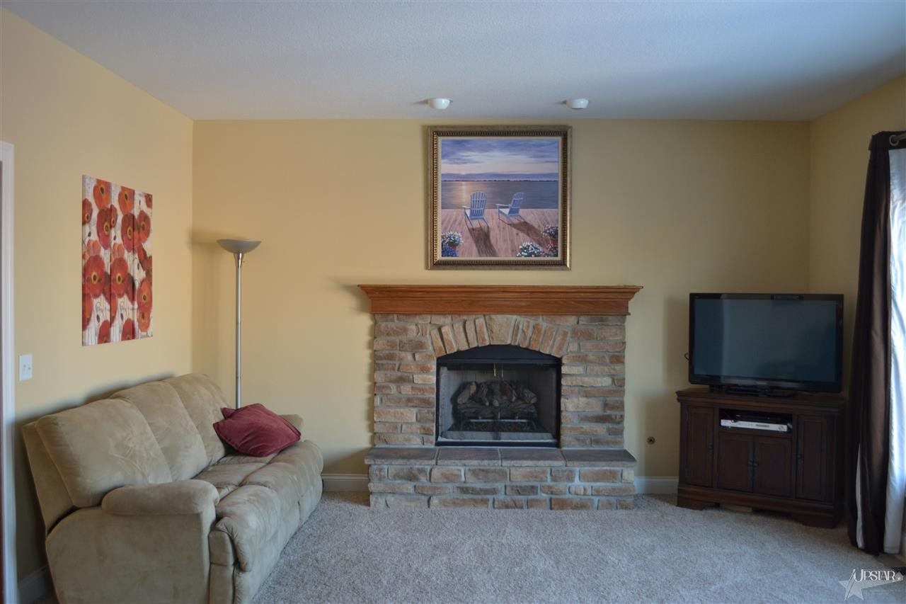 15014 Waterbrook Road Fort Wayne, IN 46814 - Photo 12 of 27 Gallery Image 12