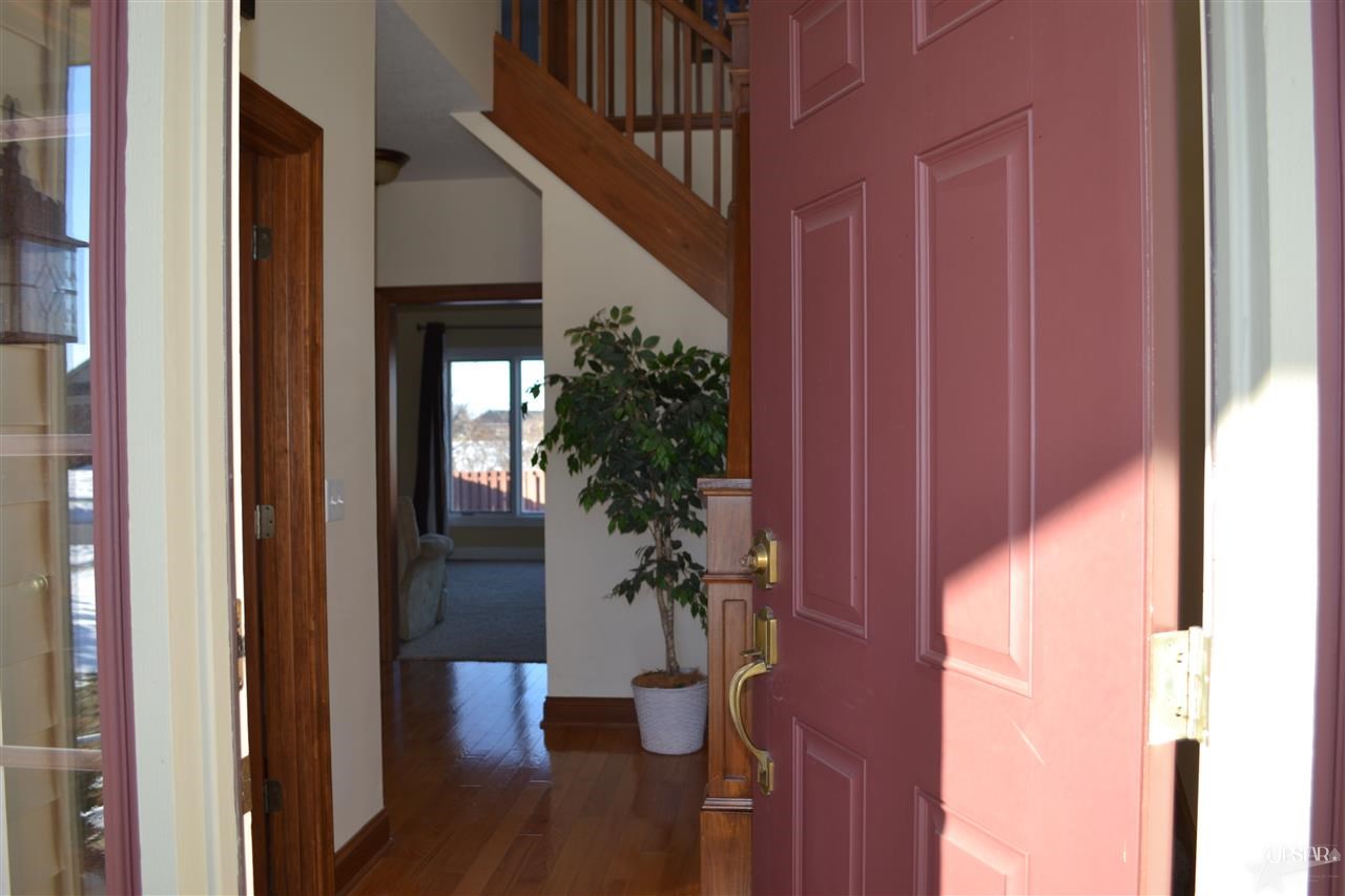 15014 Waterbrook Road Fort Wayne, IN 46814 - Photo 5 of 27 Gallery Image 5