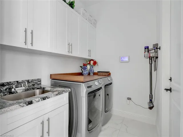 $839,900 | 2007 22nd Avenue Northeast, Naples, FL 34120