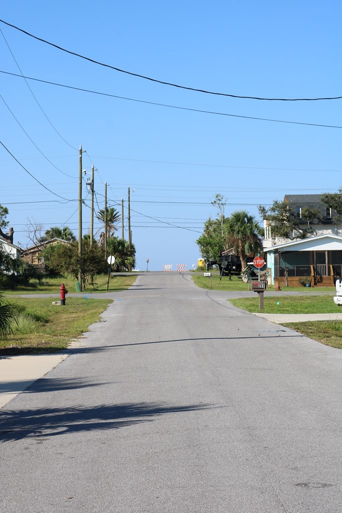 204 6th Street Port St. Joe, FL 32456 - Photo 8 of 15