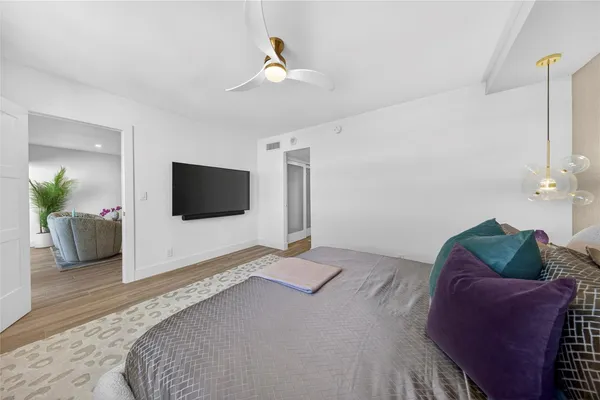 $685,000 | 750 North Ocean Boulevard, Unit 608, Pompano Beach, FL 33062