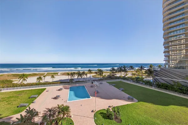 $685,000 | 750 North Ocean Boulevard, Unit 608, Pompano Beach, FL 33062