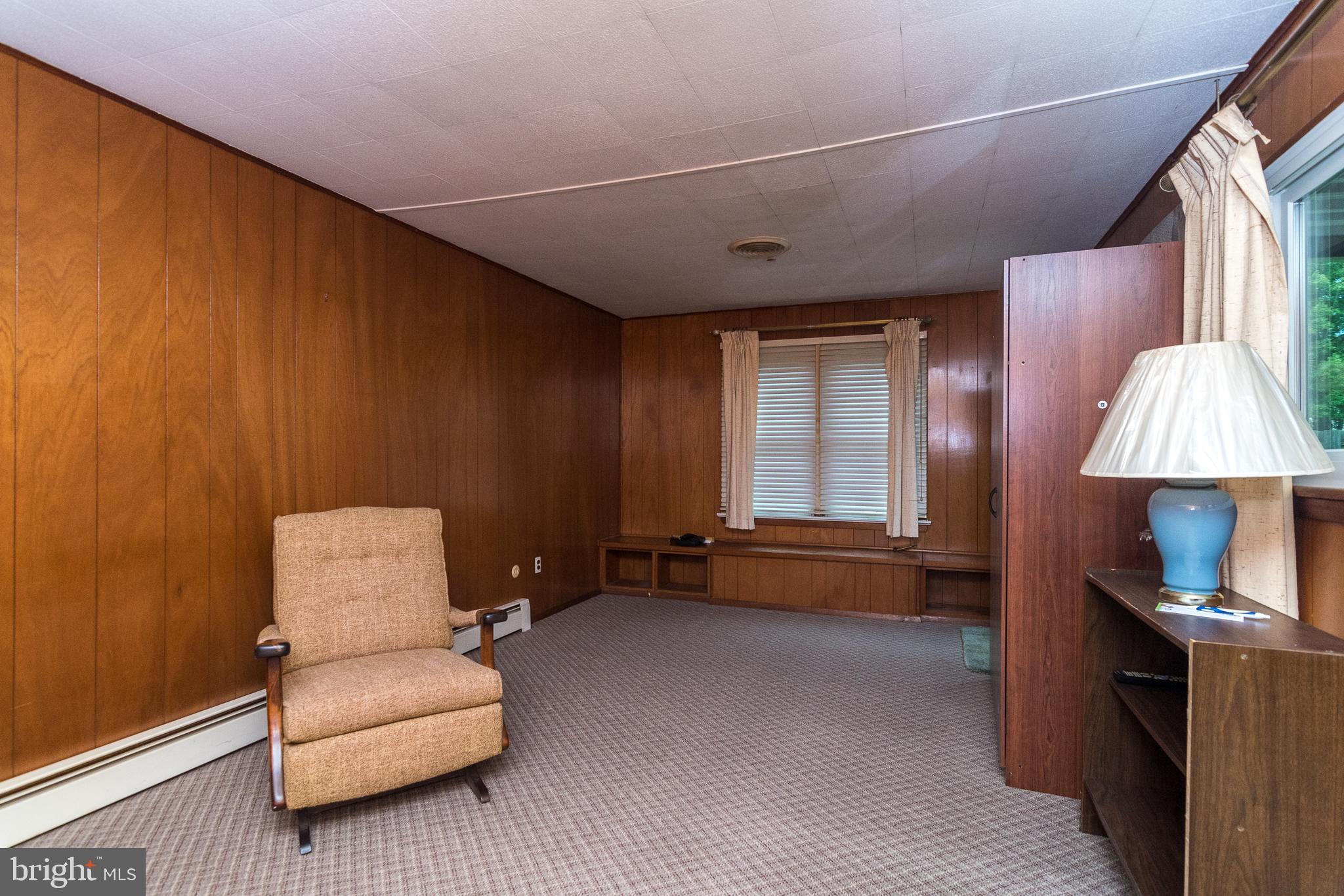 512 Cowpath Road Lansdale, PA 19446 - Photo 16 of 46 familyroom
