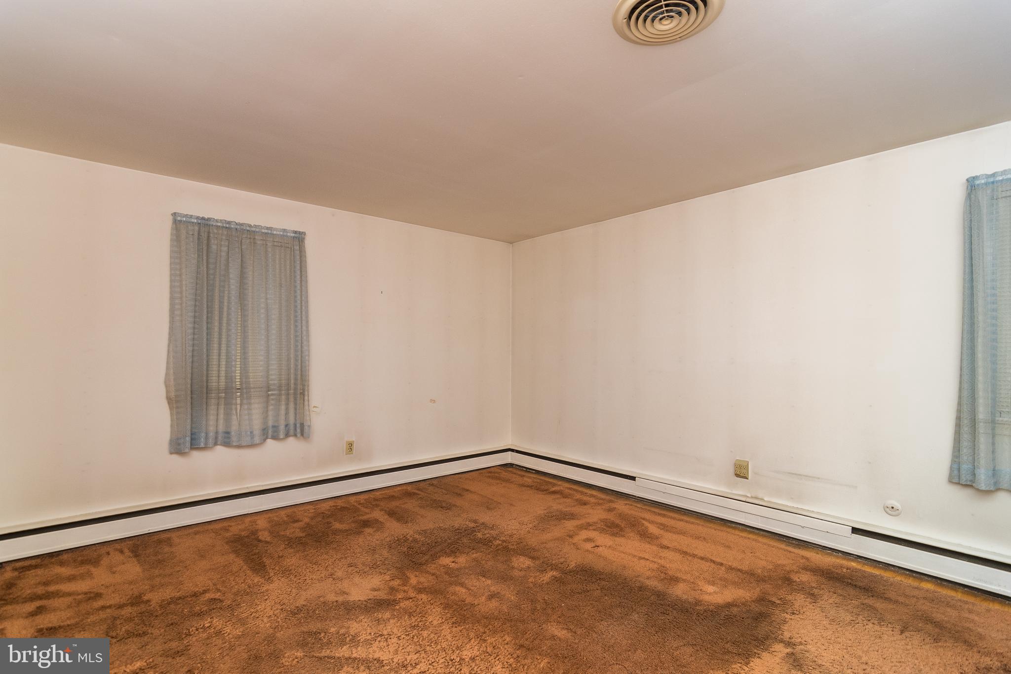 512 Cowpath Road Lansdale, PA 19446 - Photo 9 of 46 3rd bedroom