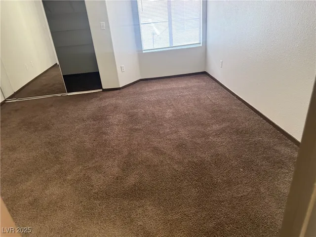 $1,000 | 4500 West Lake Mead Boulevard, Unit 202, Las Vegas, NV 89108