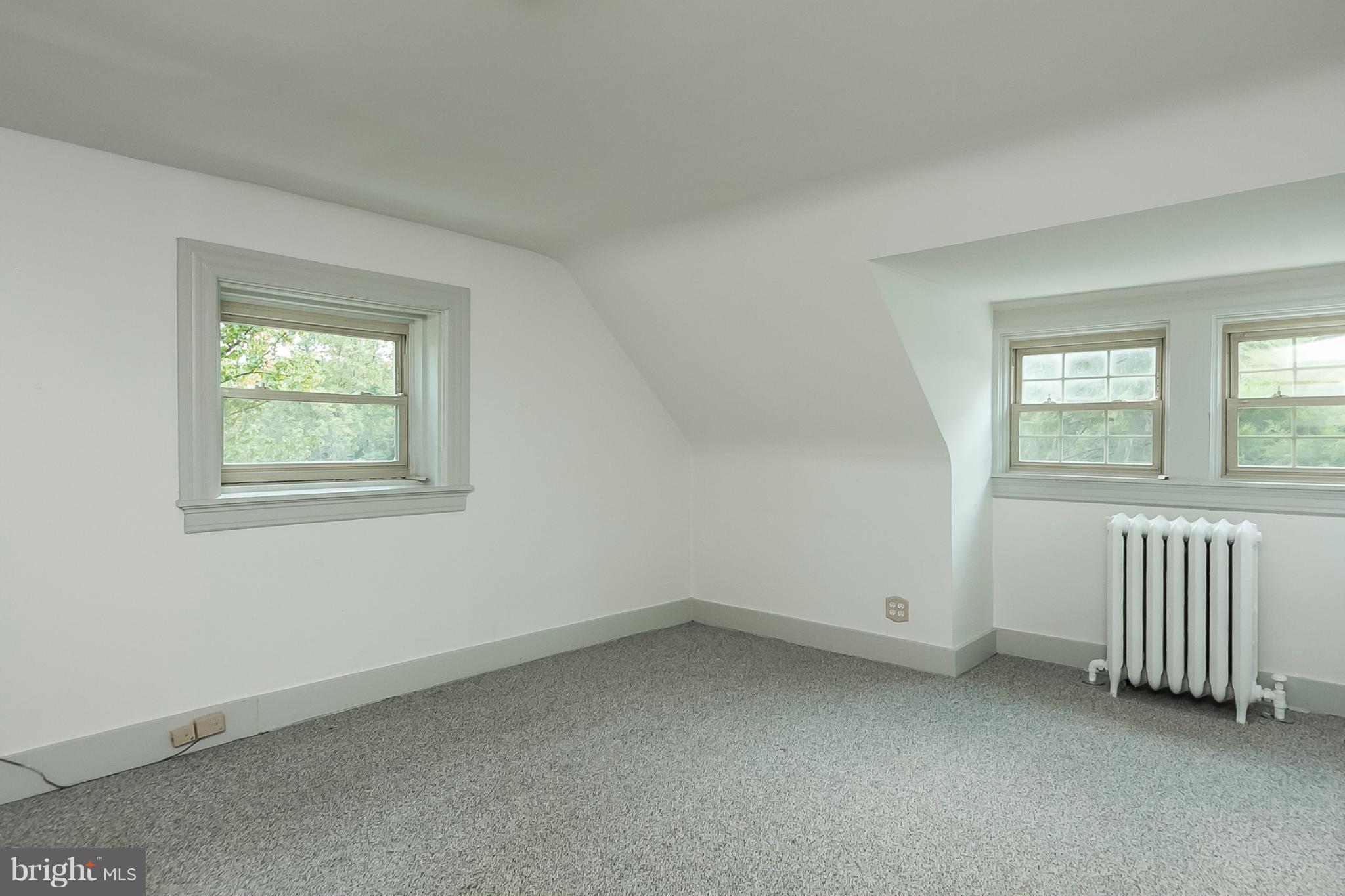 909 Poplar Hill Road Baltimore, MD 21210 - Photo 24 of 30 Bedroom