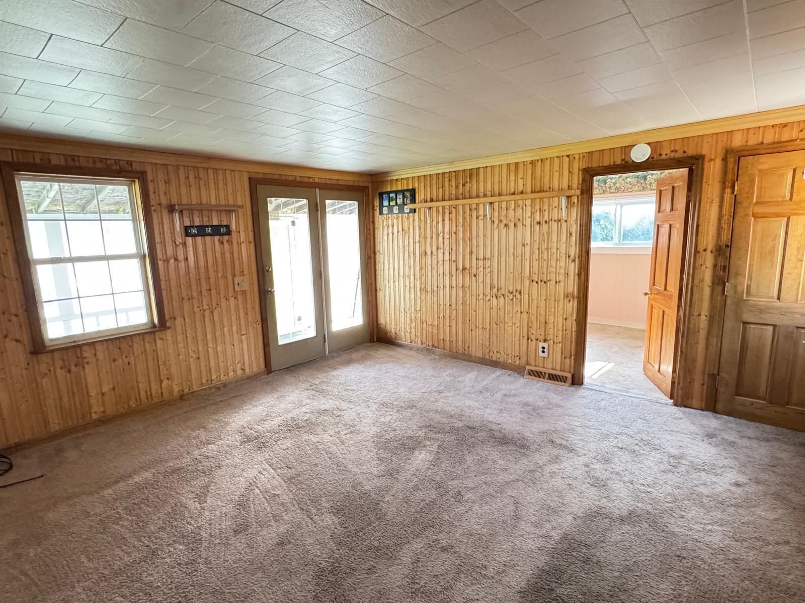 93 Presque Isle Road Ashland, ME 04732 - Photo 10 of 21 Living Room