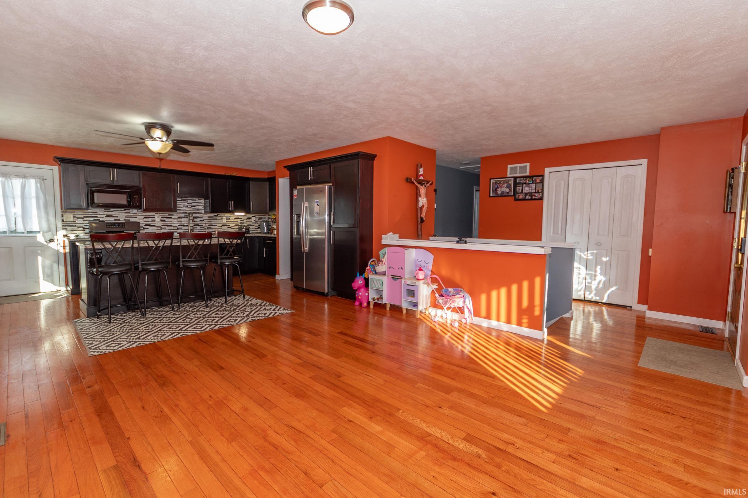 56131 Butternut Road South Bend, IN 46619 - Photo 4 of 34 Gallery Image 4