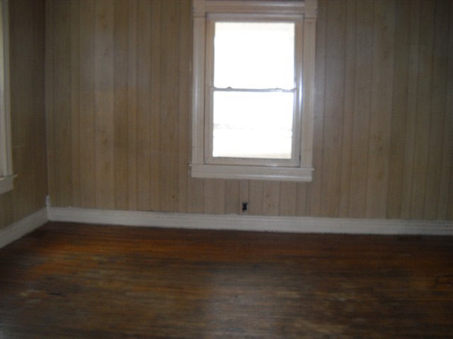 142 East Stone Bluff Road Veedersburg, IN 47987 - Photo 8 of 9