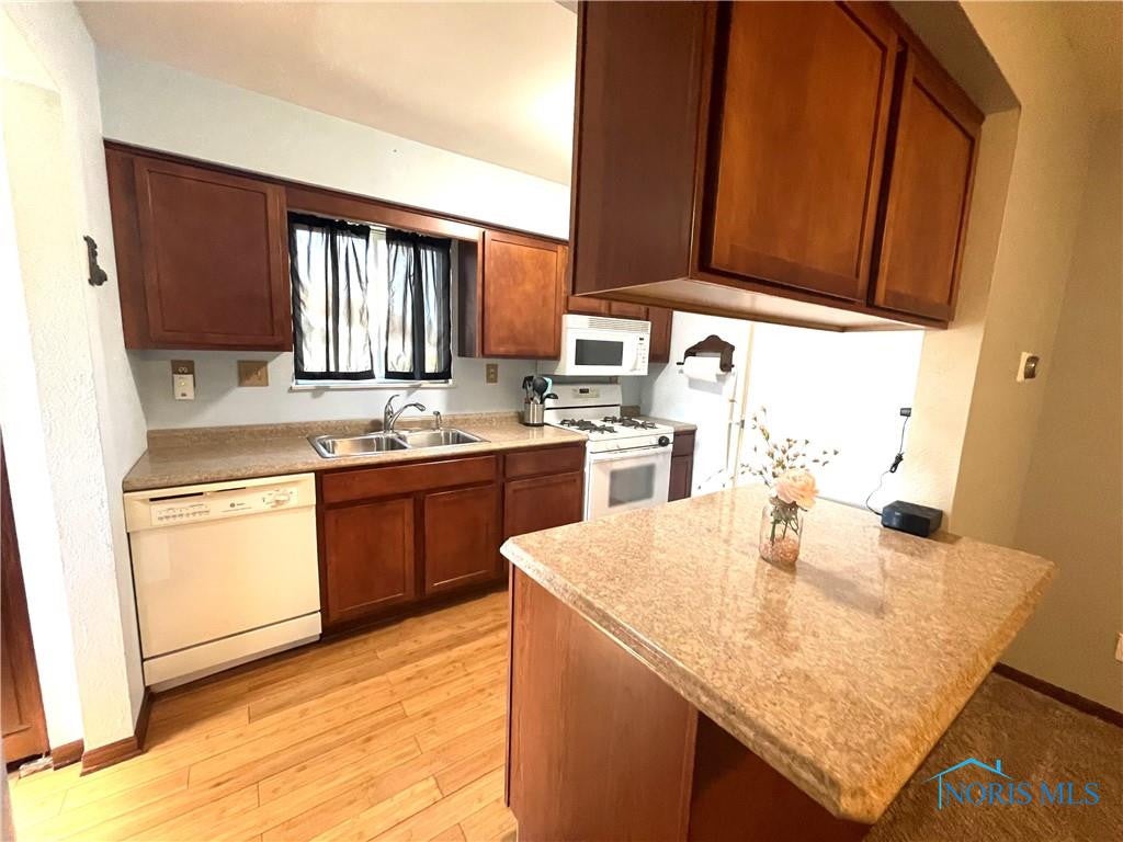 1915 Broadstone Road Toledo, OH 43615 - Photo 8 of 18 Gallery Image 8