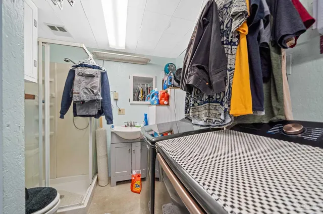 $220,000 | 77 Horn Drive, Lillian, AL 36549