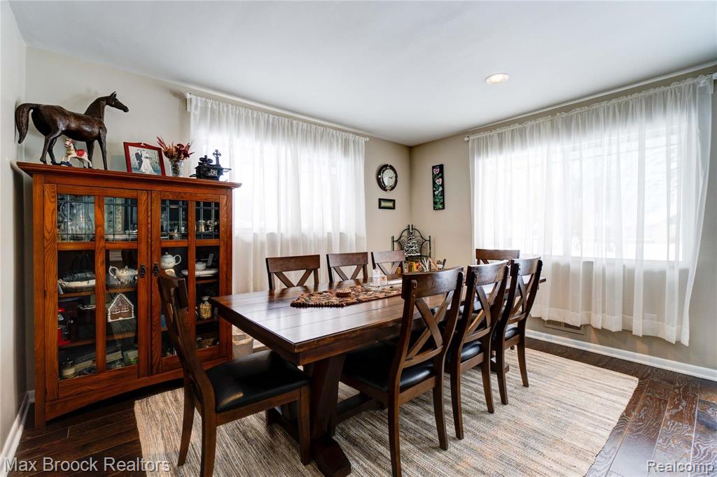 6865 Halyard Road Bloomfield Hills, MI 48301 - Photo 29 of 49