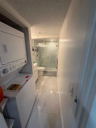 $240,000 | 9520 Southwest 8th Street, Unit 121, Miami, FL 33174