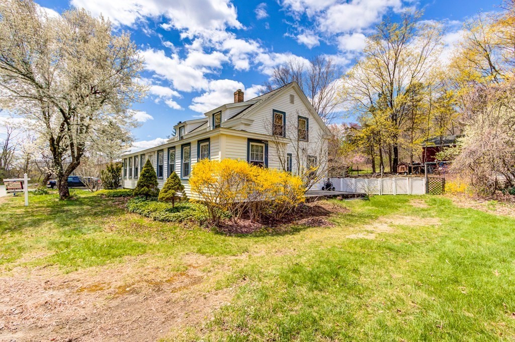 120 Mechanic Street Upton, MA 01568 - Photo 2 of 42 Gallery Image 2