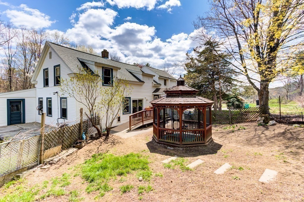 120 Mechanic Street Upton, MA 01568 - Photo 4 of 42 Gallery Image 4