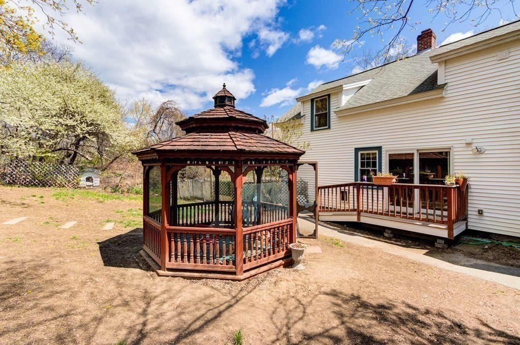 120 Mechanic Street Upton, MA 01568 - Photo 5 of 42 Gallery Image 5