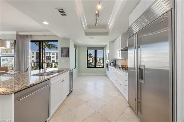 $1,825,000 | 1490 5th Avenue South, Unit 200B, Naples, FL 34102
