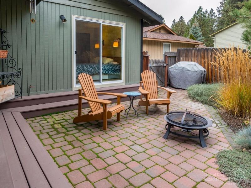 1850 Southwest Forest Ridge Avenue Bend, OR 97702 - Photo 15 of 18 Additional Photo