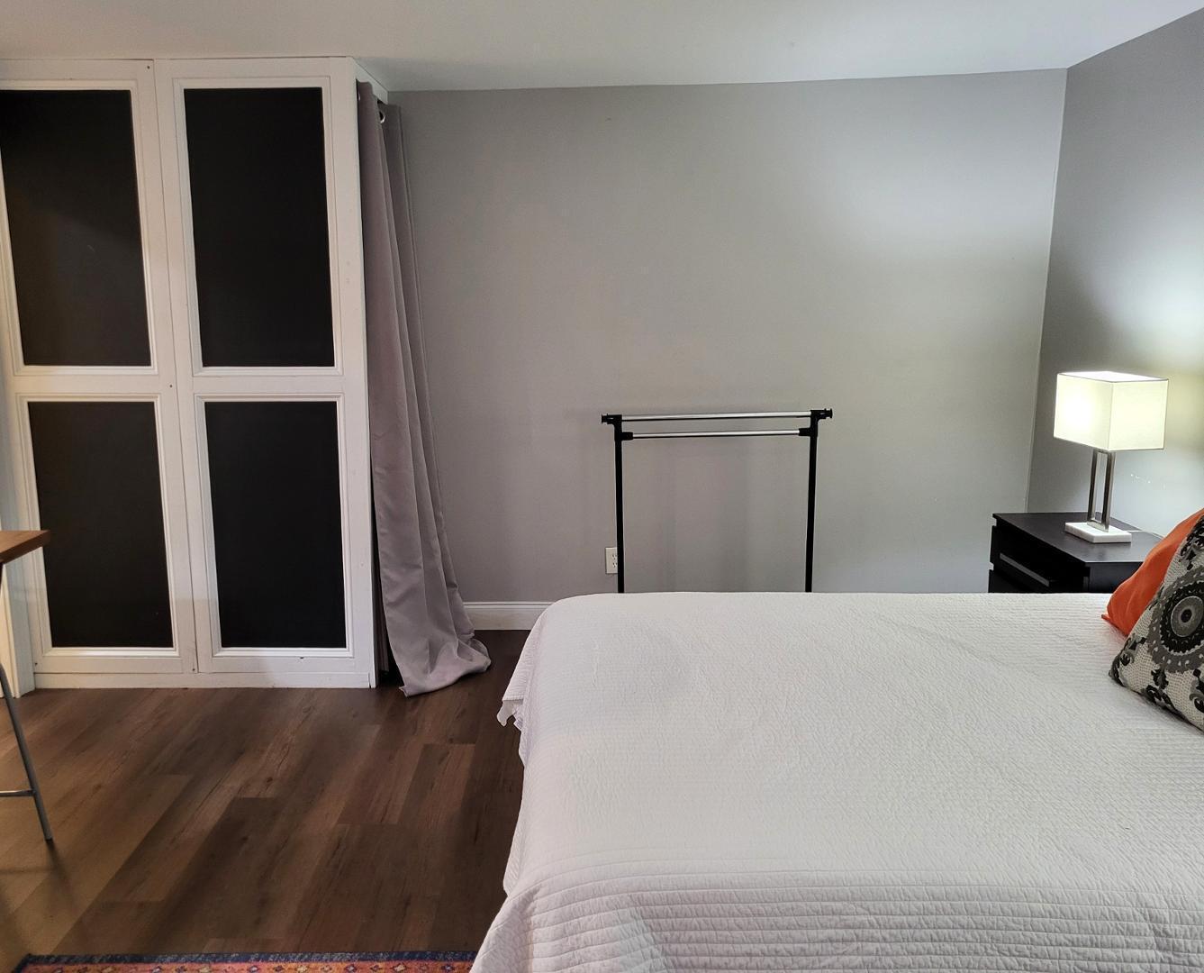 815 Clay Street, Unit A Raleigh, NC 27605 - Photo 6 of 11 Photo #5