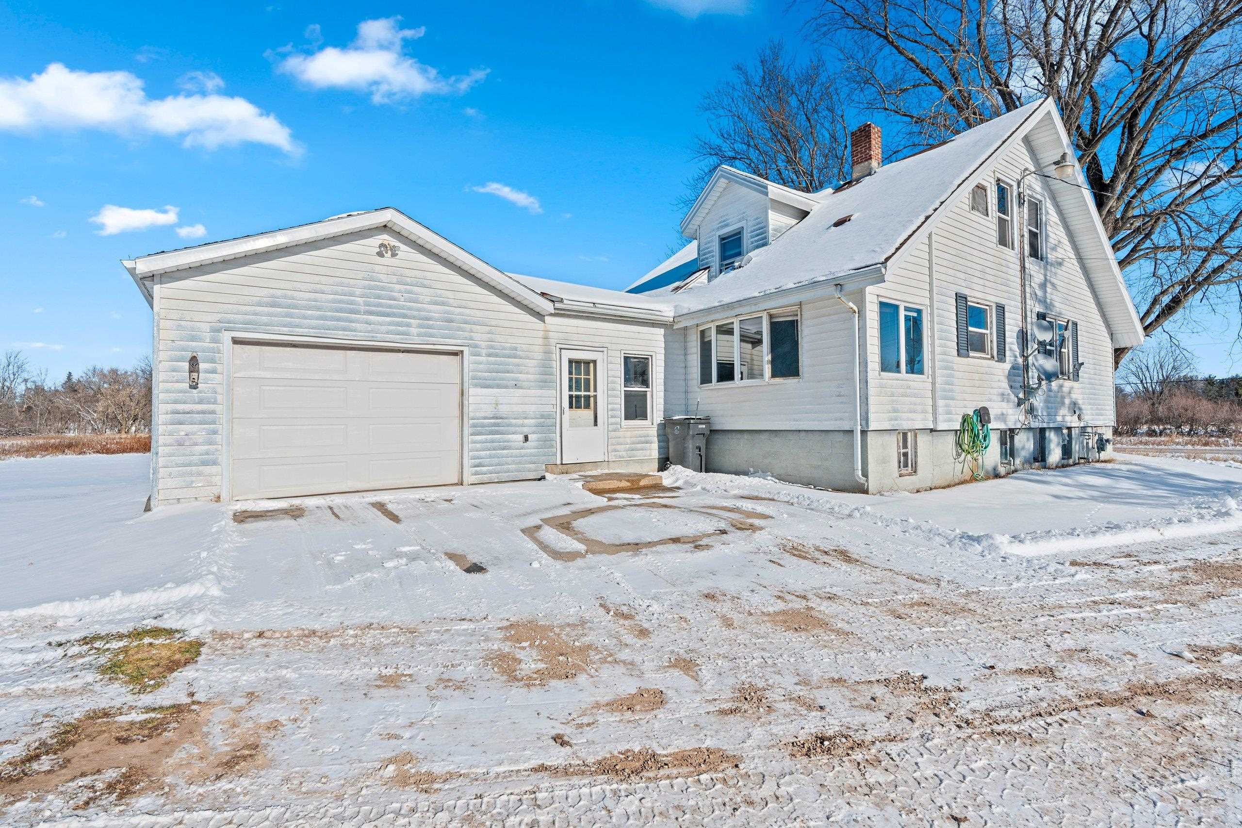 651 North Wisconsin Street Berlin, WI 54923 - Photo 38 of 51