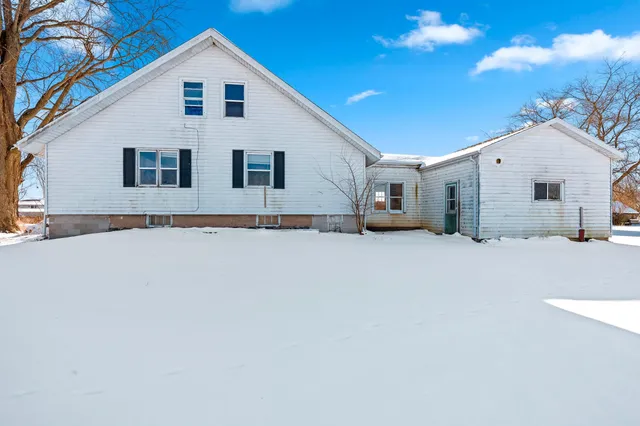 $589,000 | 651 North Wisconsin Street, Berlin, WI 54923