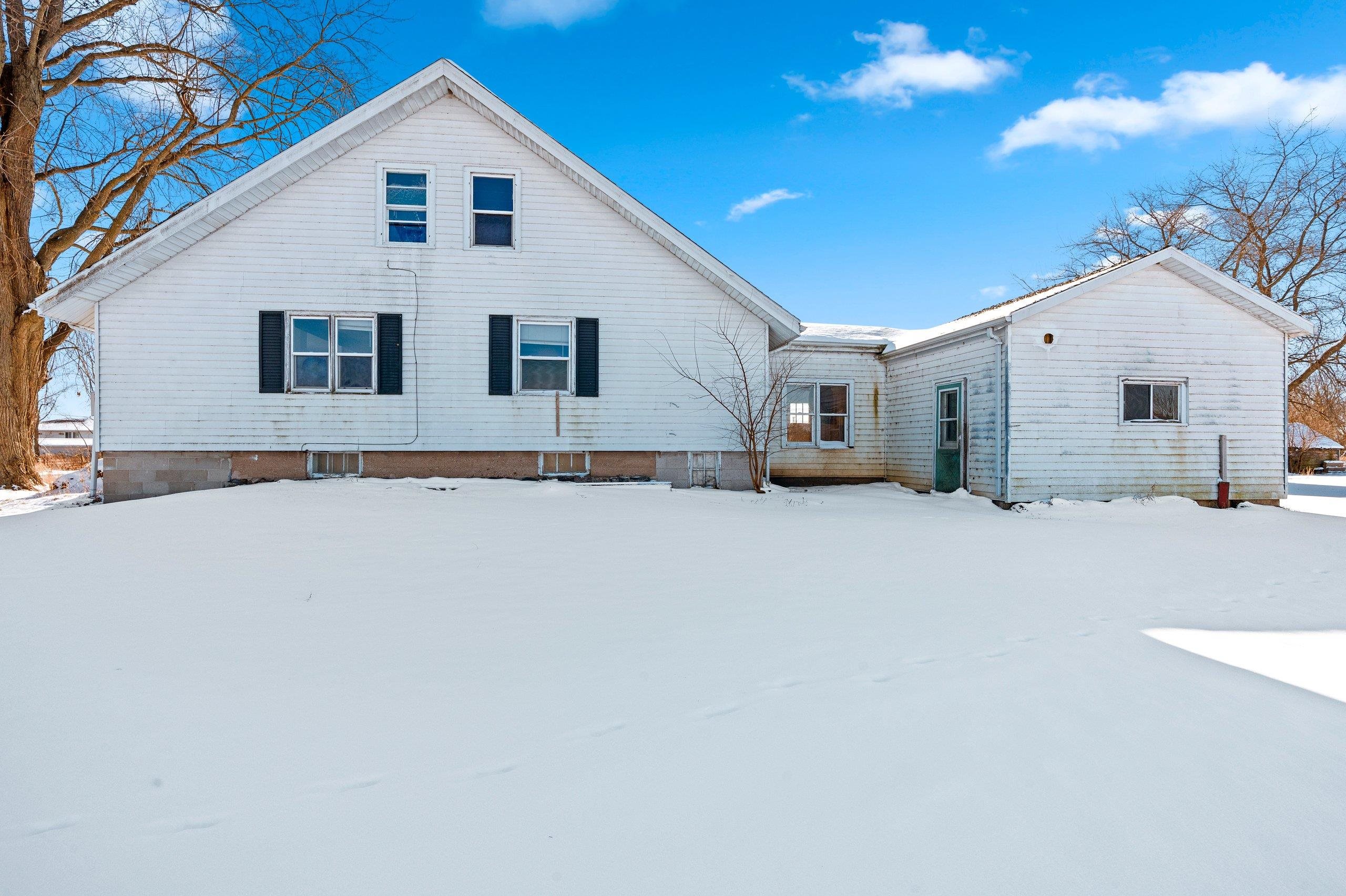 651 North Wisconsin Street Berlin, WI 54923 - Photo 41 of 51
